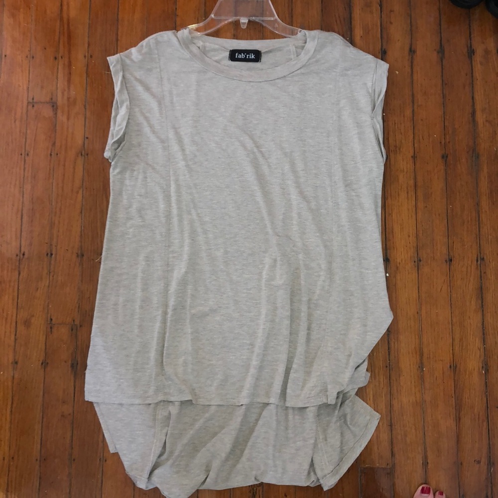 beige short sleeve long top